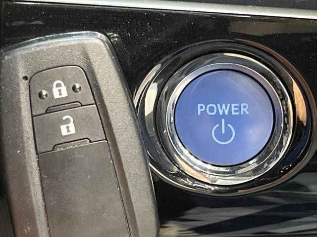 Toyota PRIUS 2020-02 9232-6