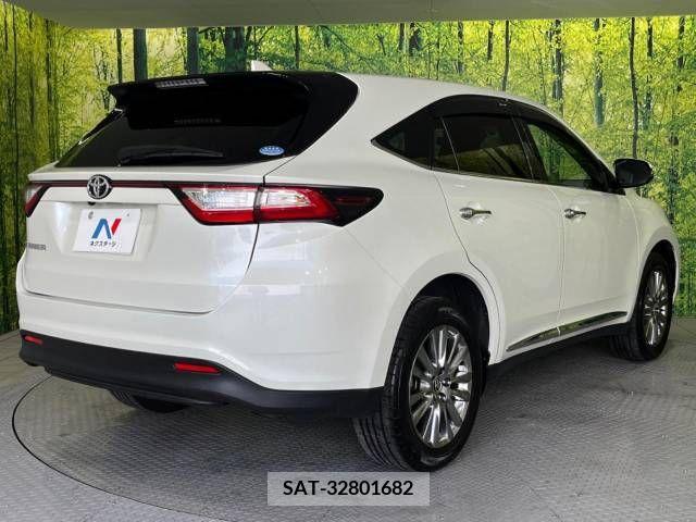 Toyota HARRIER 2019-11 360908-17