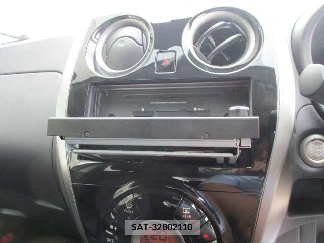 Nissan NOTE 2015-06 337428-6