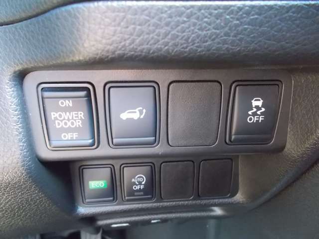 Nissan X-TRAIL 2018-02 12301-11