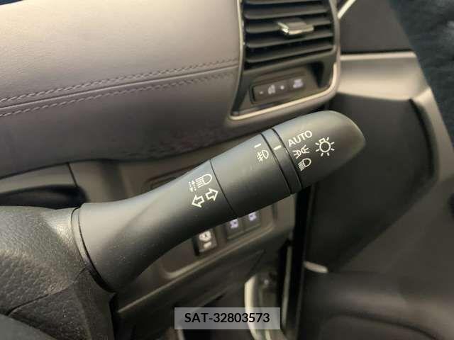 Nissan SERENA 2021-09 216326-8