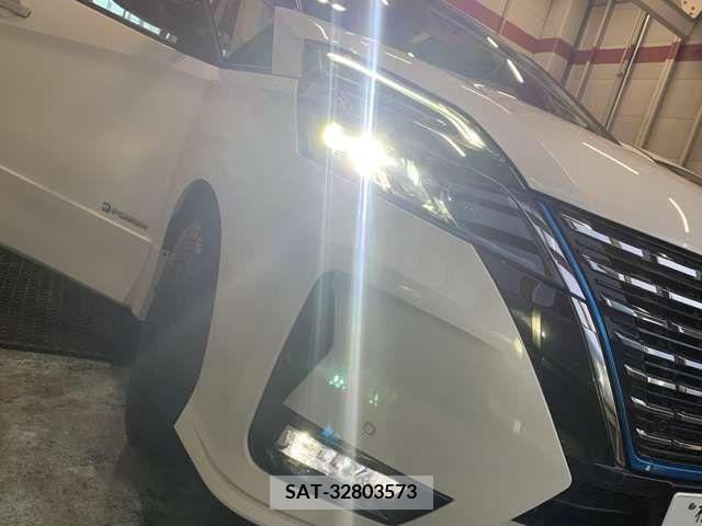 Nissan SERENA 2021-09 216326-15