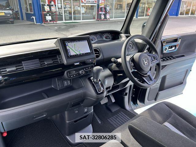 Honda N BOX 2021-12 372526-17