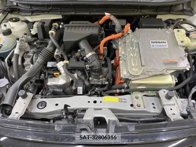 Nissan KICKS 2021-09 210781-18