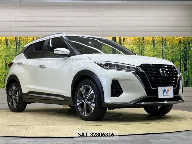 Nissan KICKS 2021-09 210781-16