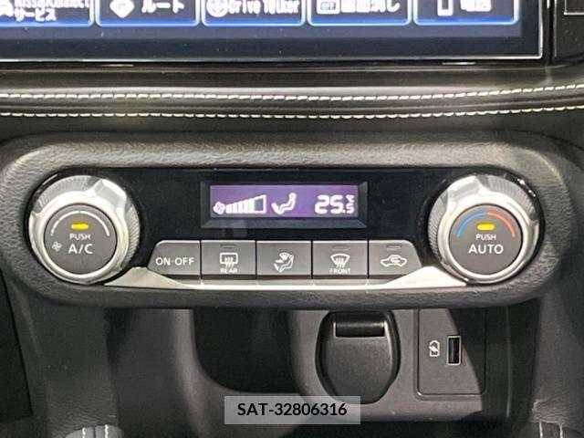 Nissan KICKS 2021-09 210781-7
