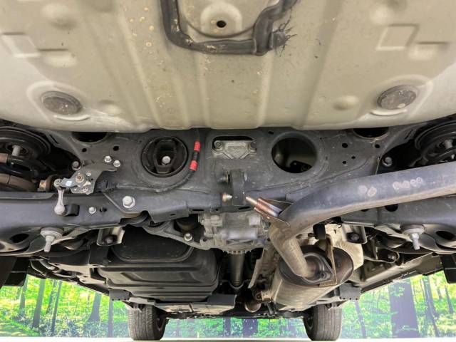 Toyota HARRIER 2017-08 26864-19