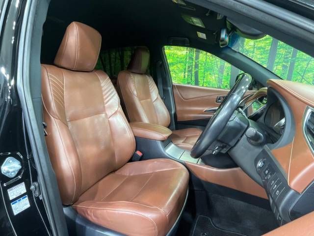 Toyota HARRIER 2017-08 26864-8