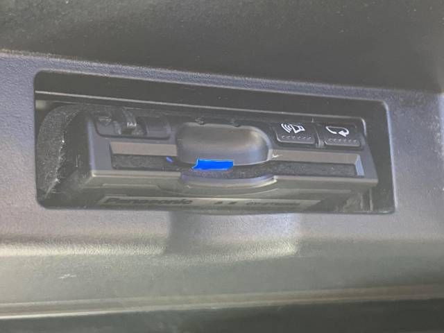 Toyota HARRIER 2017-08 26864-7