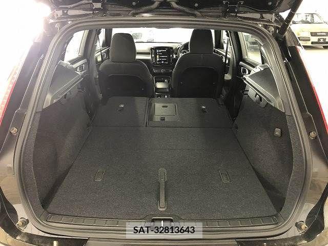 Volvo XC40 2021-07 370253-17
