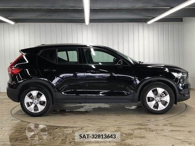 Volvo XC40 2021-07 370253-14