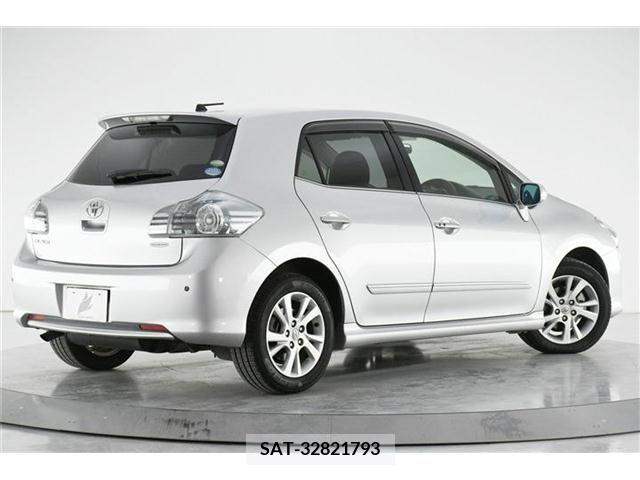 Toyota BLADE 2008-03 335035-1