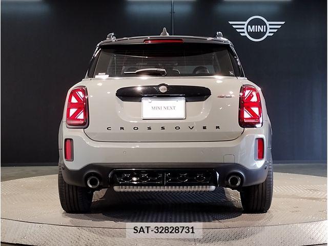 Bmw MINI 2022-10 335124-2