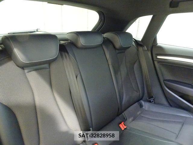 Audi A3 2018-04 214202-14
