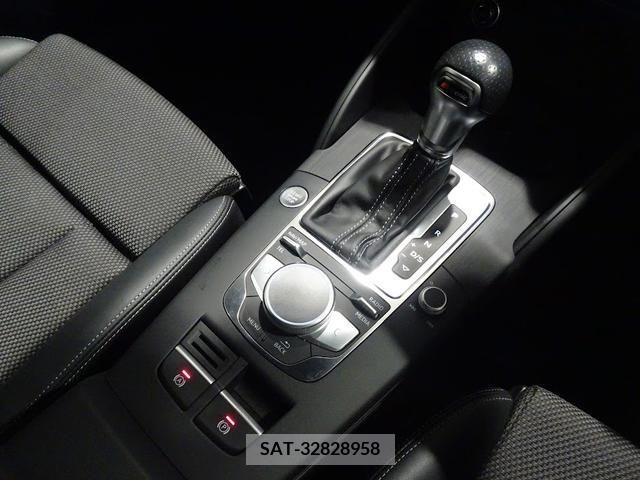 Audi A3 2018-04 214202-12