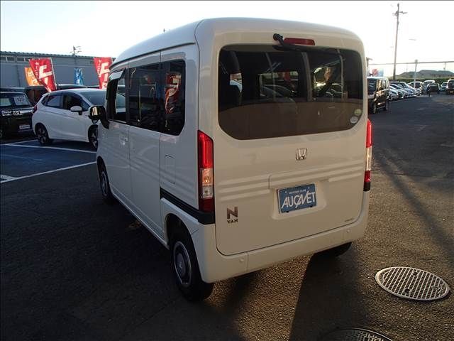 Honda N-VAN 2019-02 189558-2