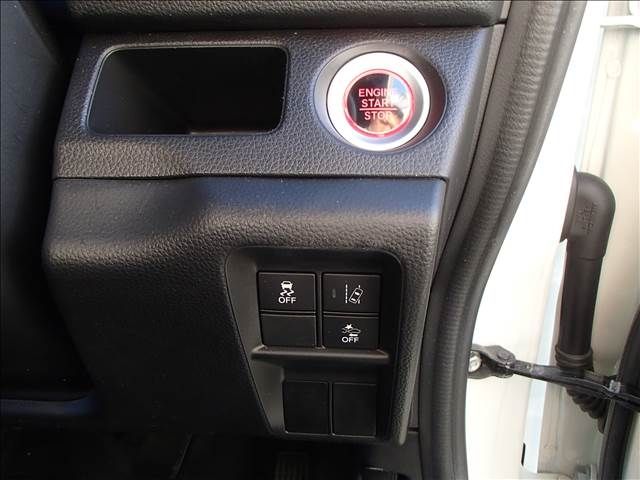 Honda N-VAN 2019-02 189558-9