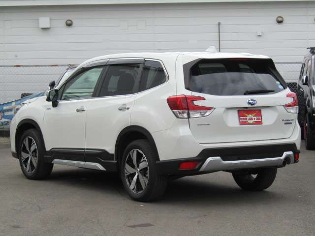 Subaru FORESTER 2018-10 15273-4