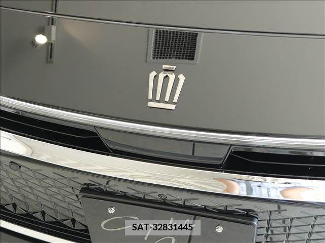 Toyota CROWN 2023-12 358175-12