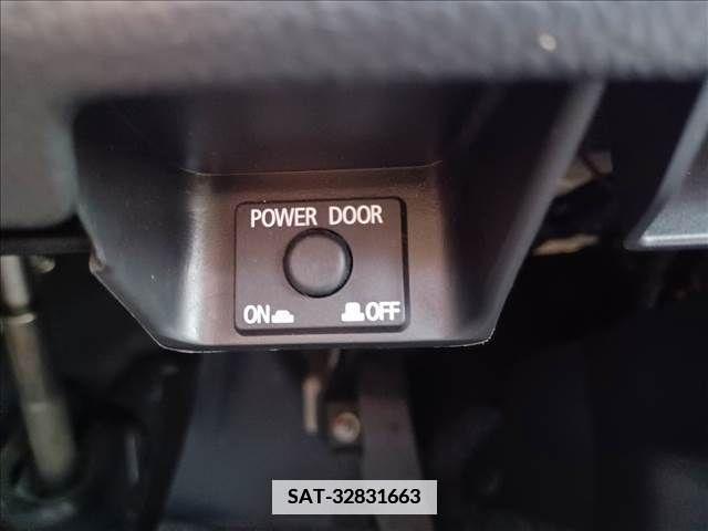 Nissan ROOX 2017-05 378702-24