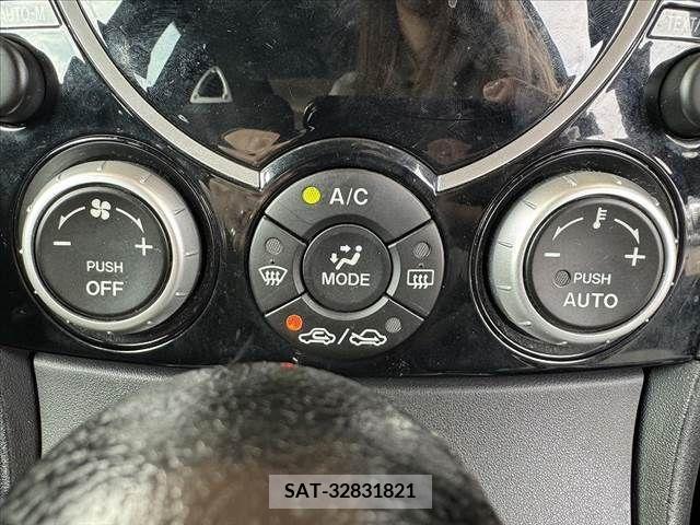Mazda RX-8 2005-03 246852-3
