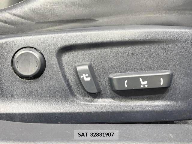 Lexus IS 2014-05 275345-4