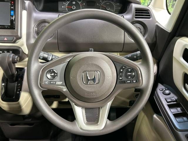 Honda N BOX 2018-03 9148-11