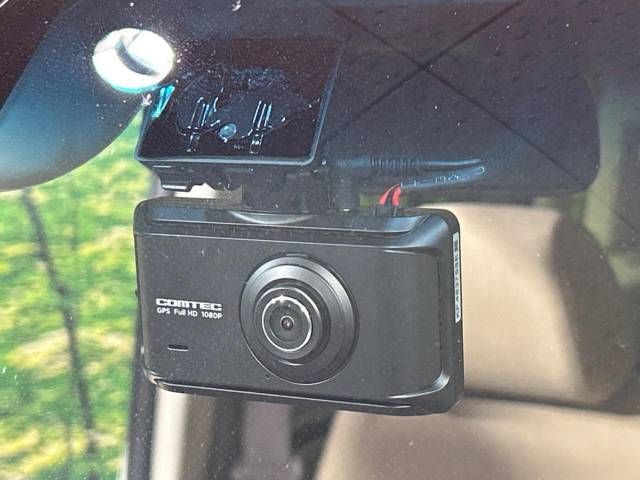 Honda N BOX 2018-03 9148-7