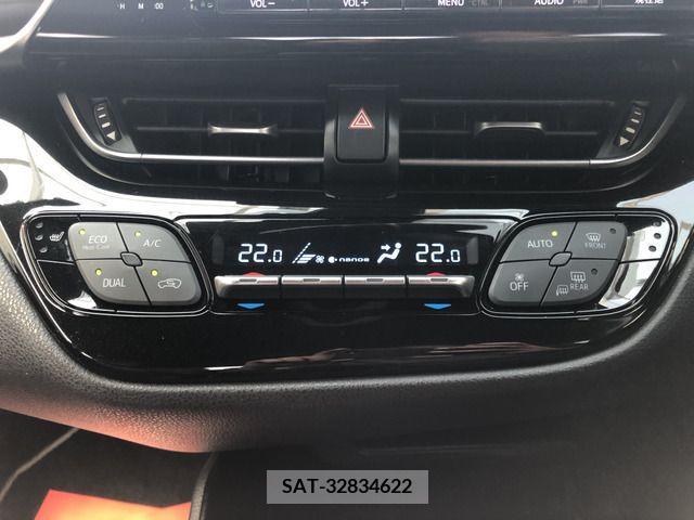Toyota C-HR 2018-06 323042-8