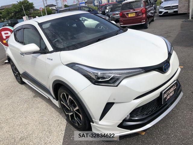 Toyota C-HR 2018-06 323042-18