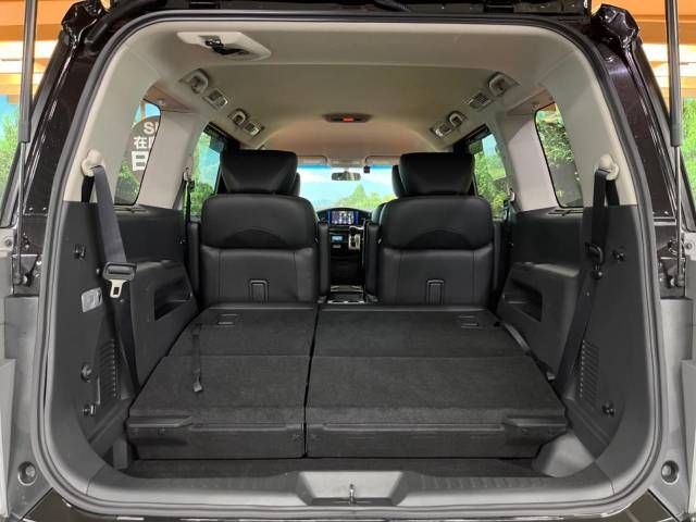 Nissan ELGRAND 2016-10 186514-11