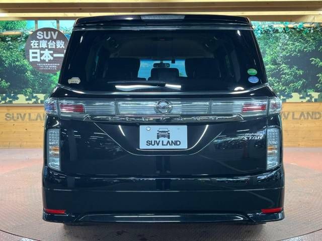 Nissan ELGRAND 2016-10 186514-15
