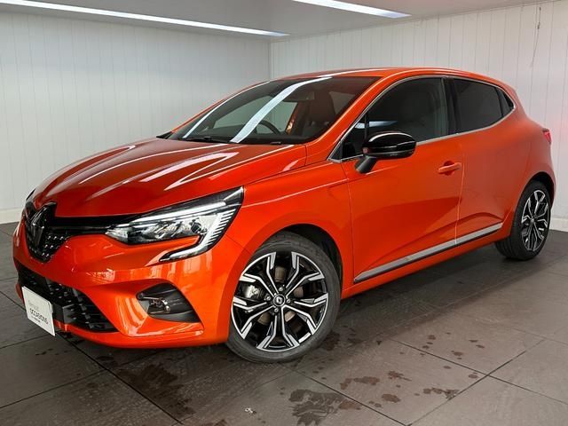 Renault LUTECIA 2023-01 23694-0