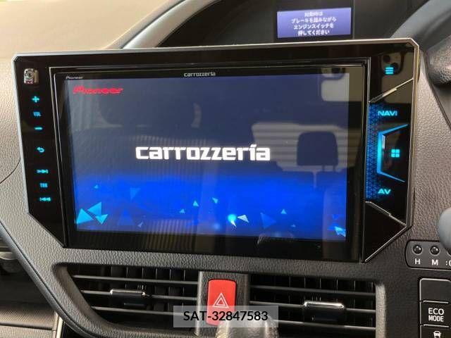 Toyota VOXY 2018-12 336595-4
