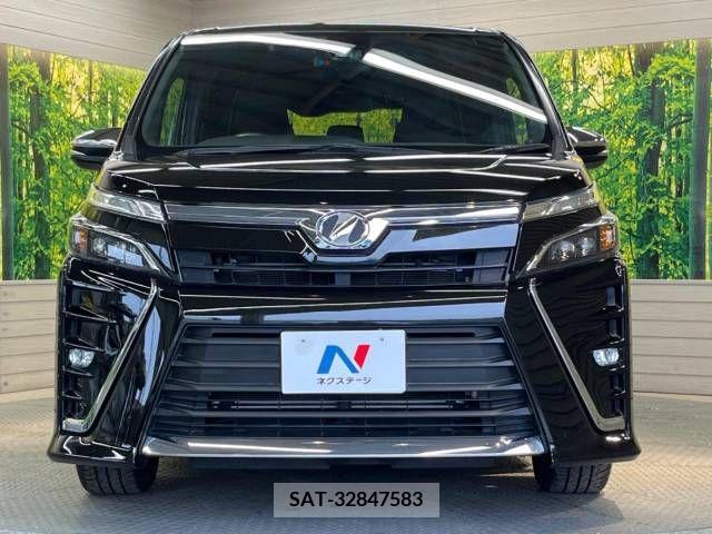 Toyota VOXY 2018-12 336595-15