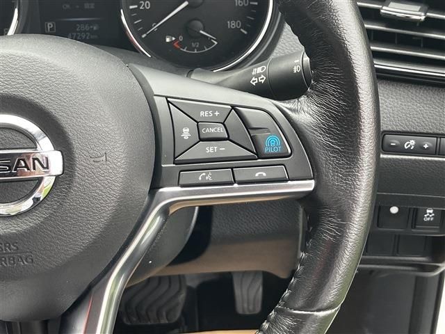 Nissan X-TRAIL 2017-10 459309-21