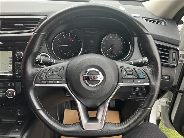 Nissan X-TRAIL 2017-10 459309-8