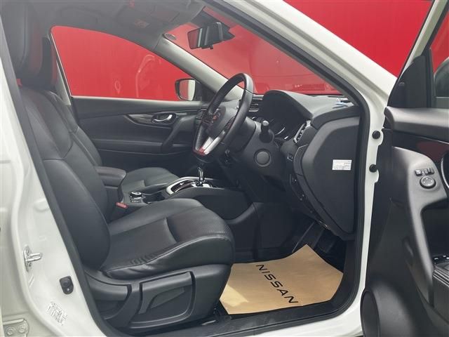 Nissan X-TRAIL 2017-10 459309-3
