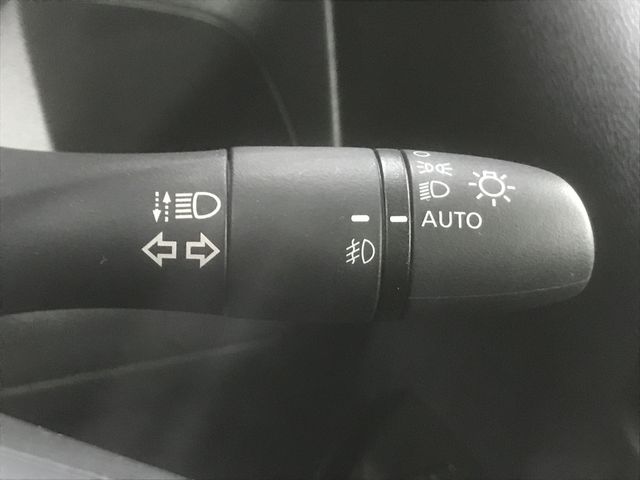 Mitsubishi EK X 2021-02 190480-19