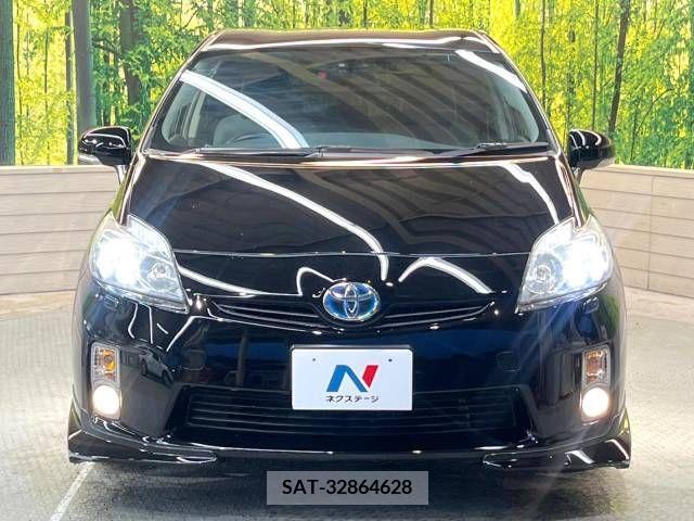 Toyota PRIUS 2011-10 322021-14