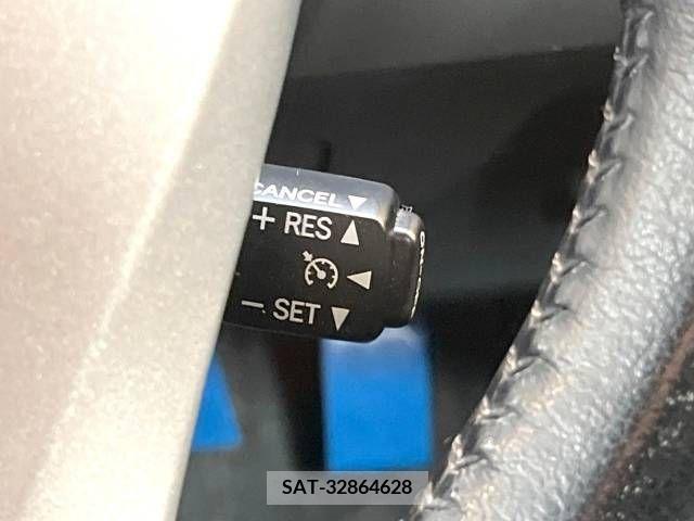 Toyota PRIUS 2011-10 322021-5