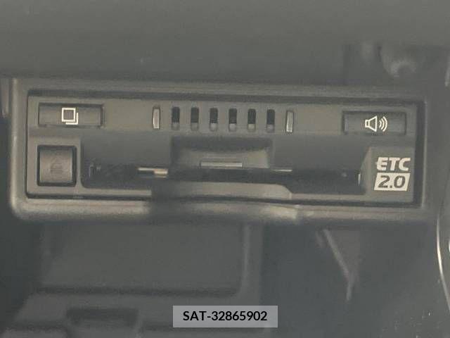 Lexus UX 2019-03 313527-6