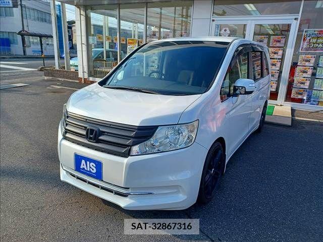 Honda STEP WGN 2013-01 213571-0