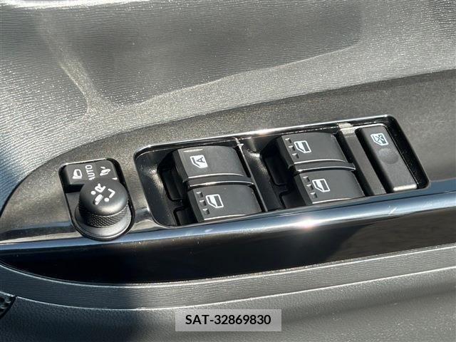 Daihatsu TANTO CUSTOM 2017-02 226925-18