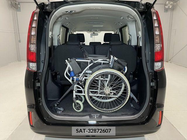 Toyota ESQUIRE 2015-03 268463-3
