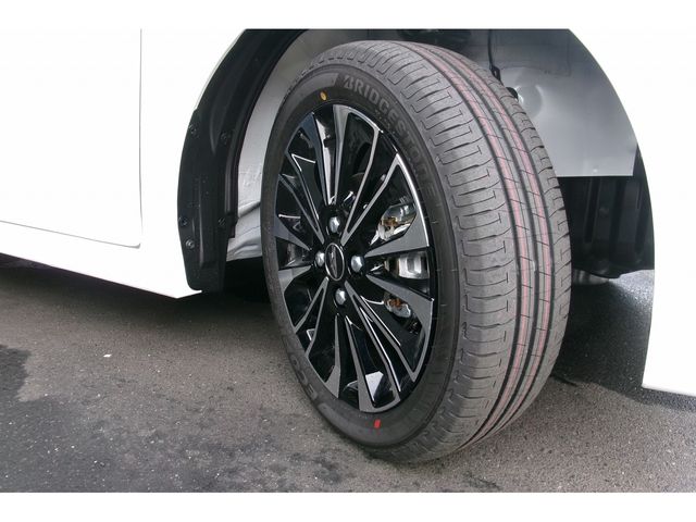 Daihatsu TANTO CUSTOM 2023-06 195937-25