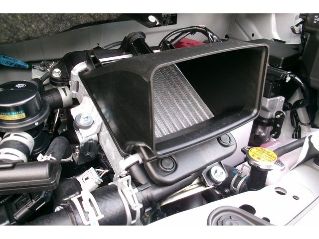 Daihatsu TANTO CUSTOM 2023-06 195937-27