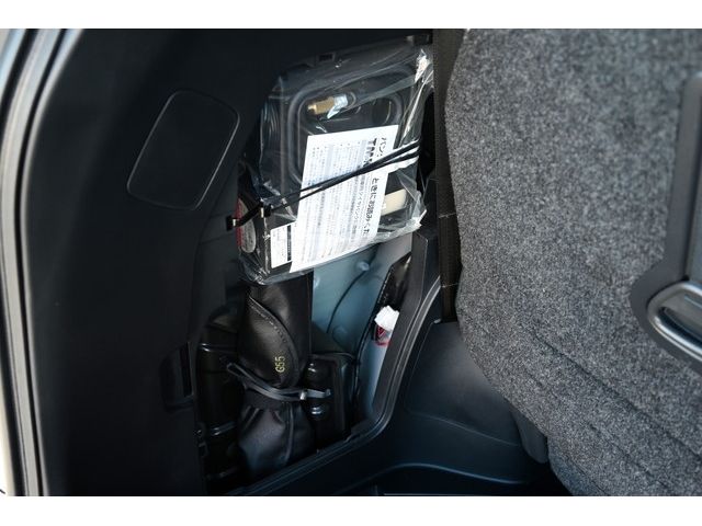 Toyota ESTIMA 2013-02 16681-16