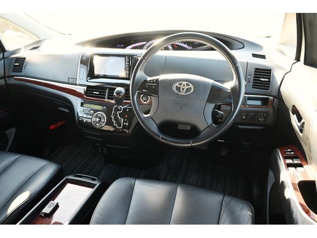 Toyota ESTIMA 2013-02 16681-1