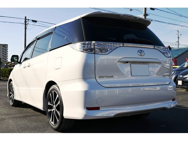 Toyota ESTIMA 2013-02 16681-2